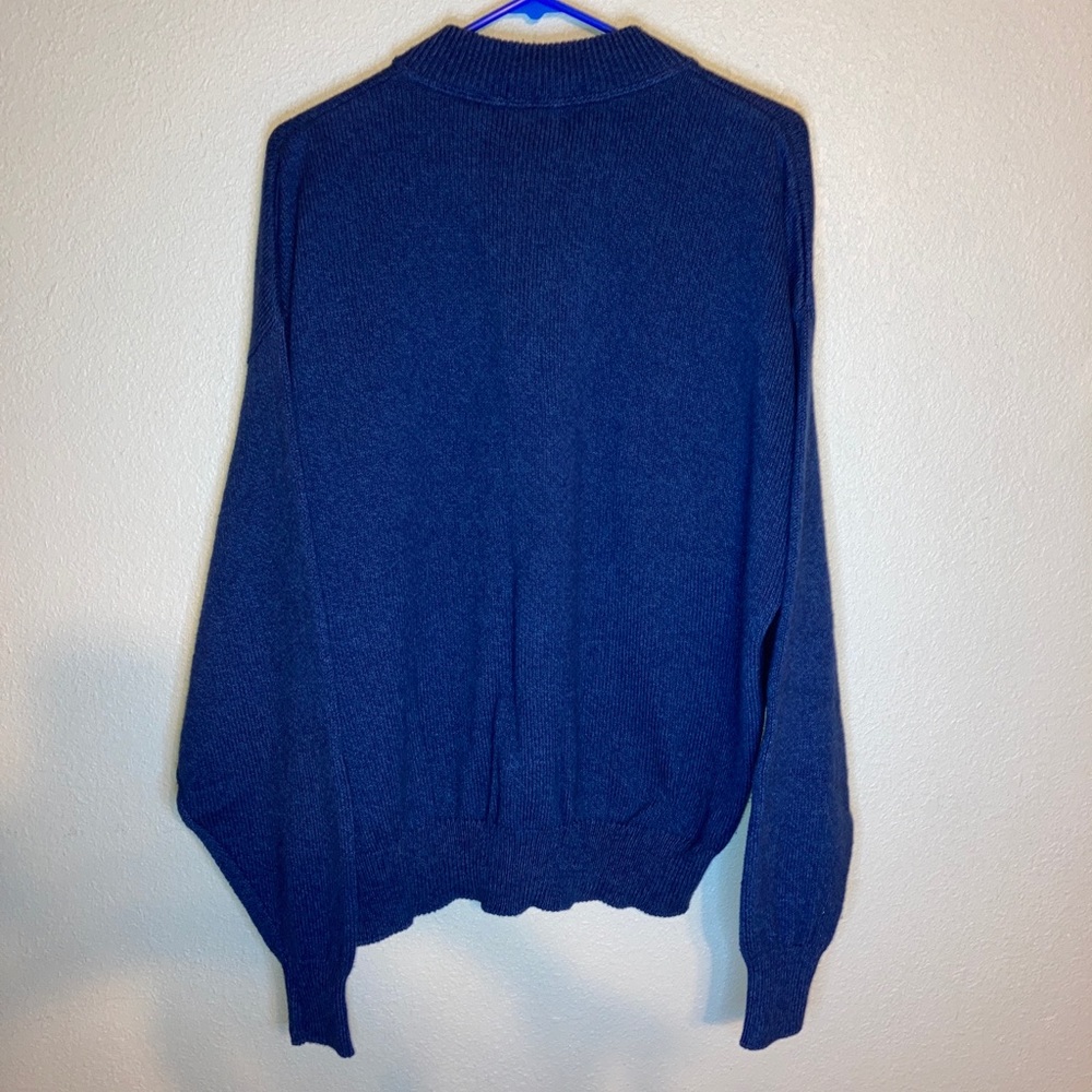 Men’s Sweatshirt By Authentic XL. - Picture 5 of 5